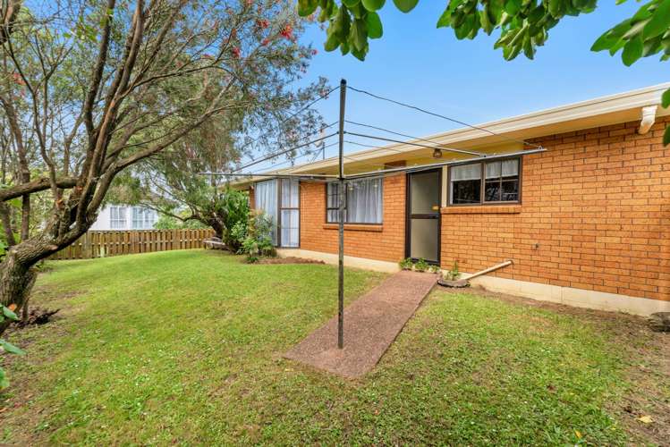 2/19 Howell Crescent Mt Roskill_10