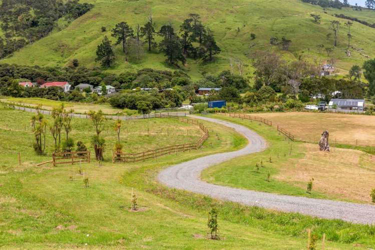 21 Martin Road Omapere_10