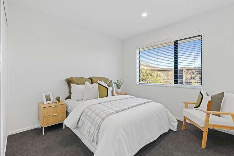 42 Halpin Drive Lincoln_16