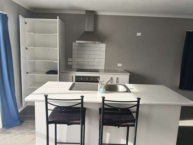 1B Rimu Street Marton_2