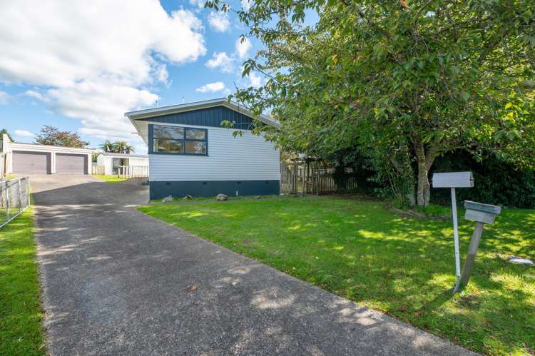 110 Pandora Avenue Sunnybrook_1