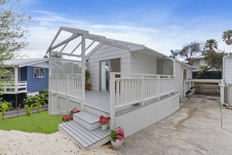 2/23 Aeroview Drive Beach Haven_21