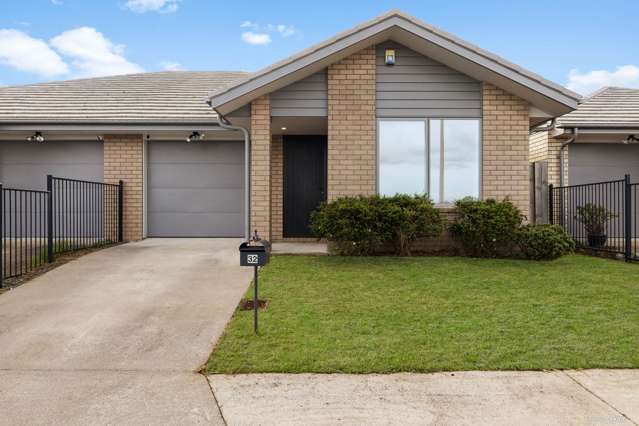 Owners on the move- Must be Sold!