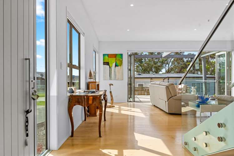 6 Wendy Hood Way Snells Beach_3