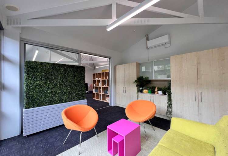 160 Broadway Newmarket_8