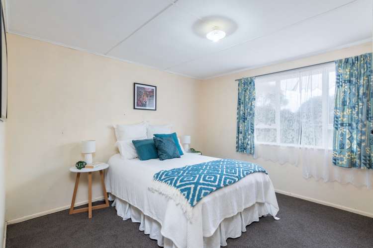 132 Castor Crescent Cannons Creek_7