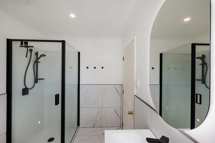 10 Sandstrom Grove Feilding_15