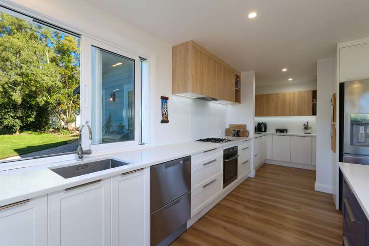 819 Eighty Eight Valley Road Wakefield_6