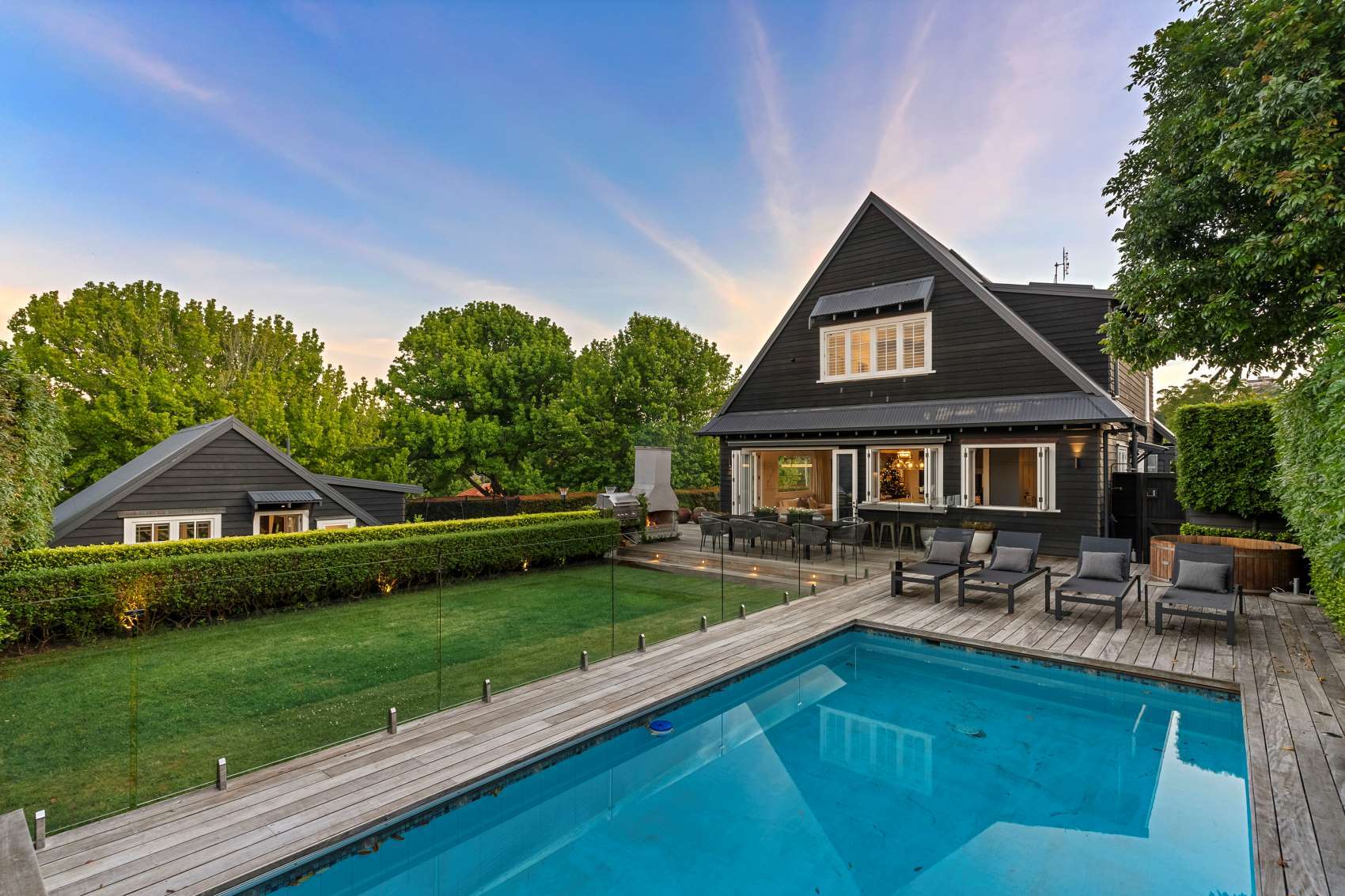 18 Combes Road in Remuera, Auckland