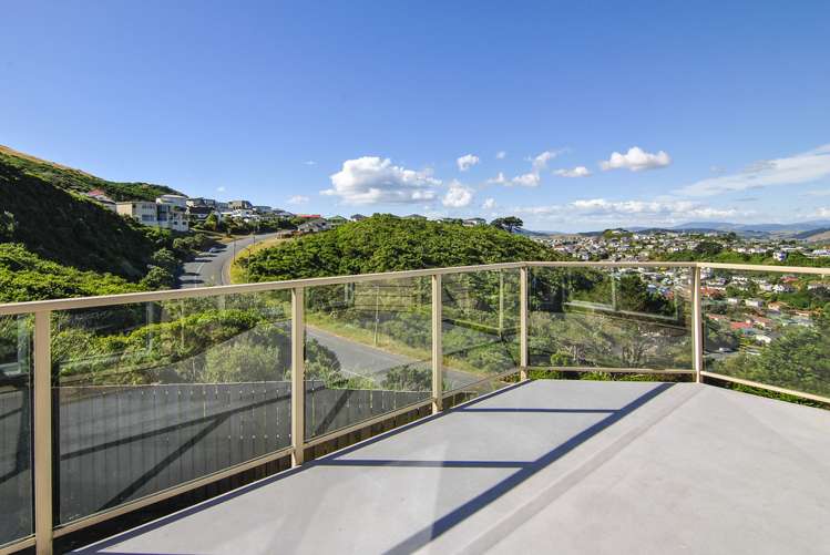 65 Meadowcroft Grove Johnsonville_2