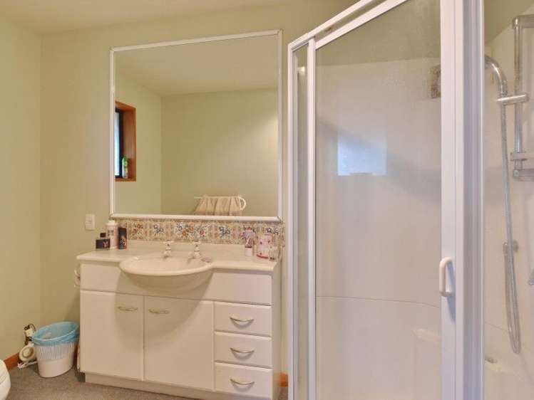 256 Lineside Road Flaxton_16