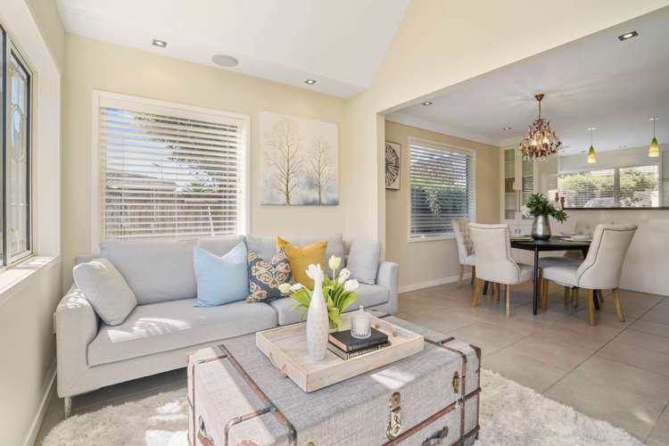 2/57 Kitchener Road Milford_7