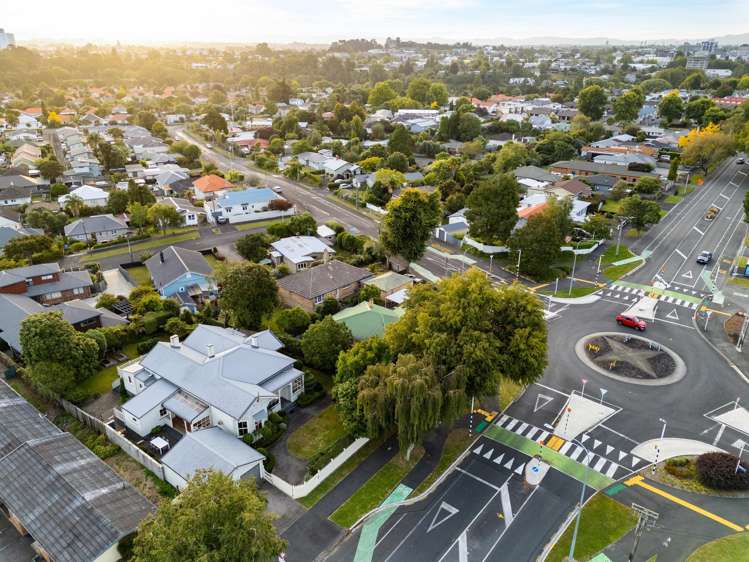 103 Grey Street Hamilton East_21