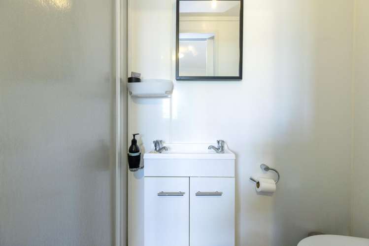 17 Saint James Street Richmond Heights_18