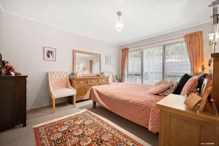 17 Paulownia Place Totara Heights_10