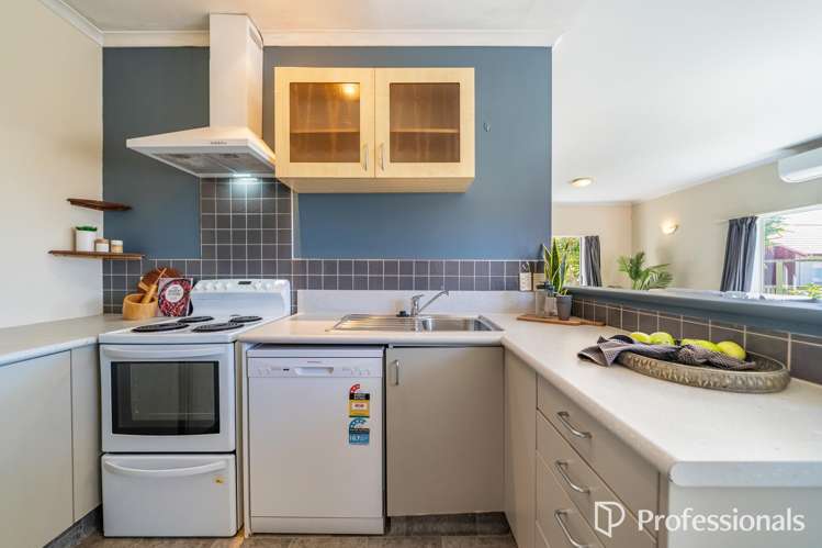 5 Pattie Street Petone_12