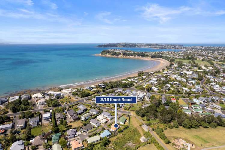 2/16 Knott Road Stanmore Bay_20