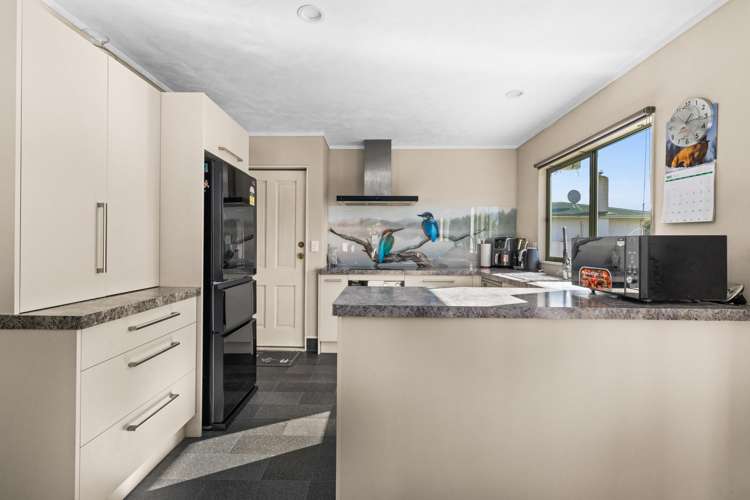 2/15 Burness Road_2