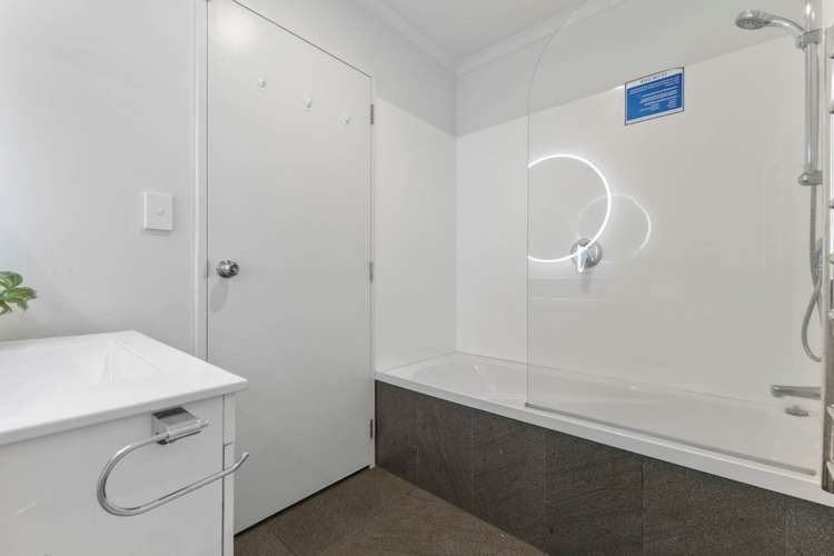 100 Kuaka Drive Takanini_13