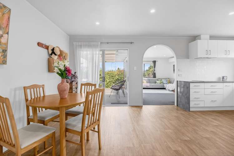 23 Faram Place Massey_7