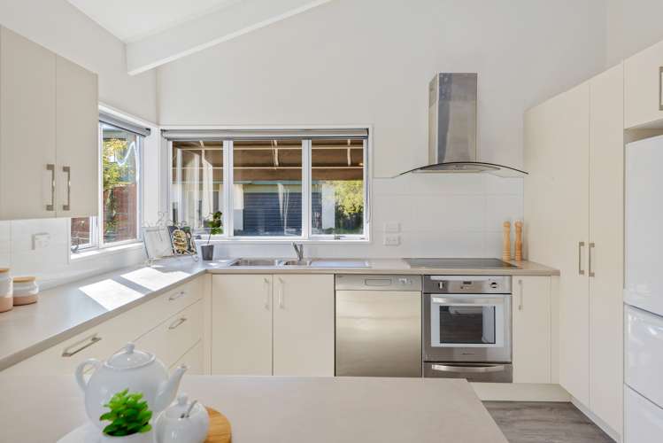 16 Herbs Place Cashmere_6