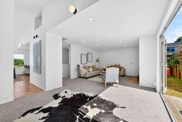 2/10 Windsor Place Windsor Park_4