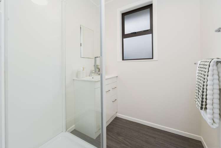 50 Barrys Road Glendene_8