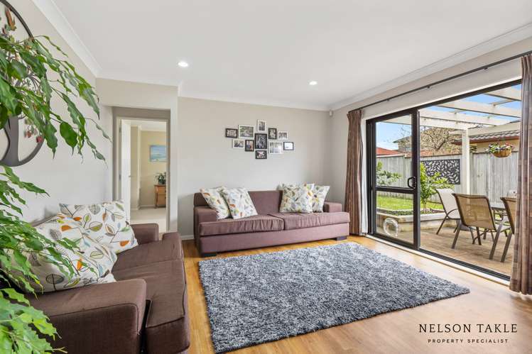 22 Turnberry Drive Wattle Downs_6