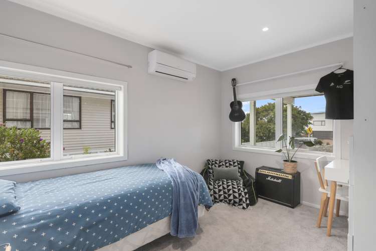 33a Boyd Avenue Mangere Bridge_9