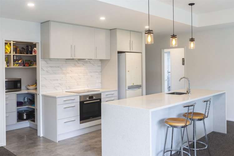 35 Sapphire Street Casebrook_3