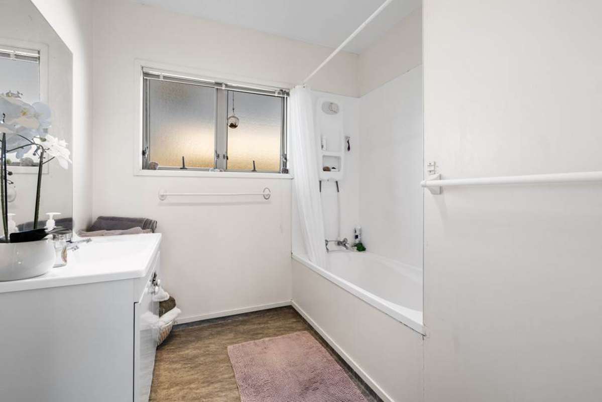 10A Holman Road_2