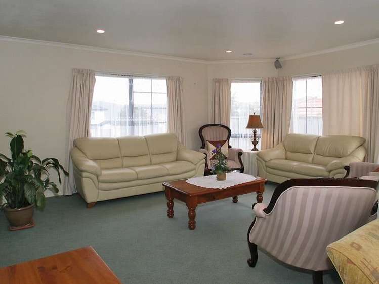 13 Kilkelly Close Tawa_3