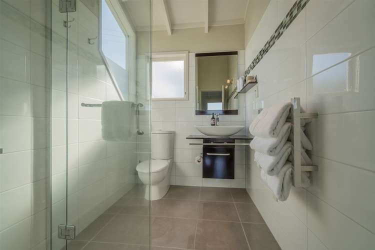 2 Brenton Place Whangamata_27