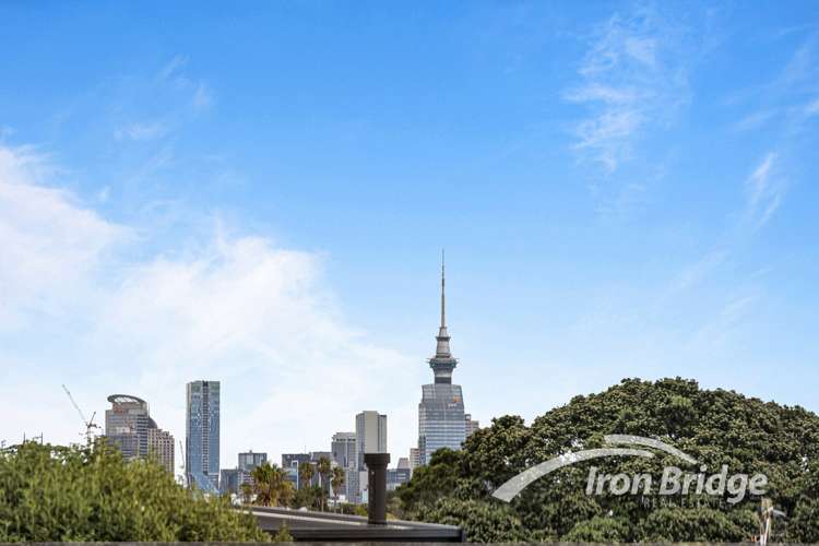 3/45 Merani Street Narrow Neck_8