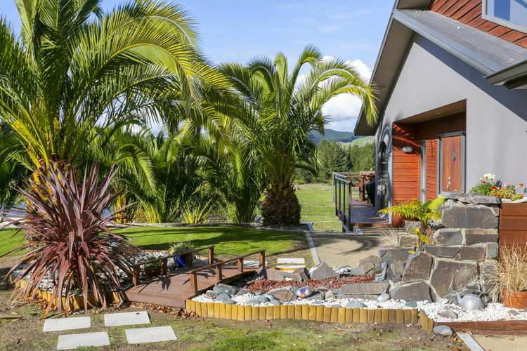 4/864 Whangamata Road Kinloch_32