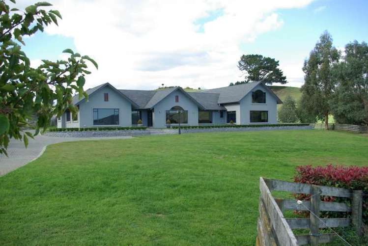 125 Hitiri Road Kinloch_25