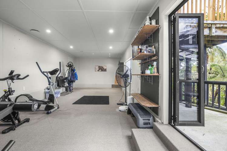7 Gainsborough Grove Belmont_19