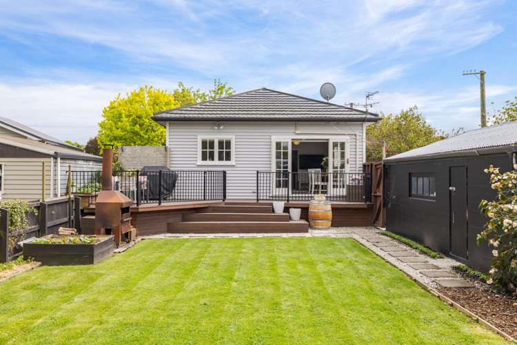 15 Aorangi Road Bryndwr_14