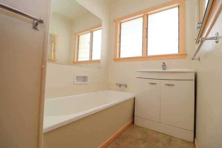 115 Fergusson Drive Thames_11