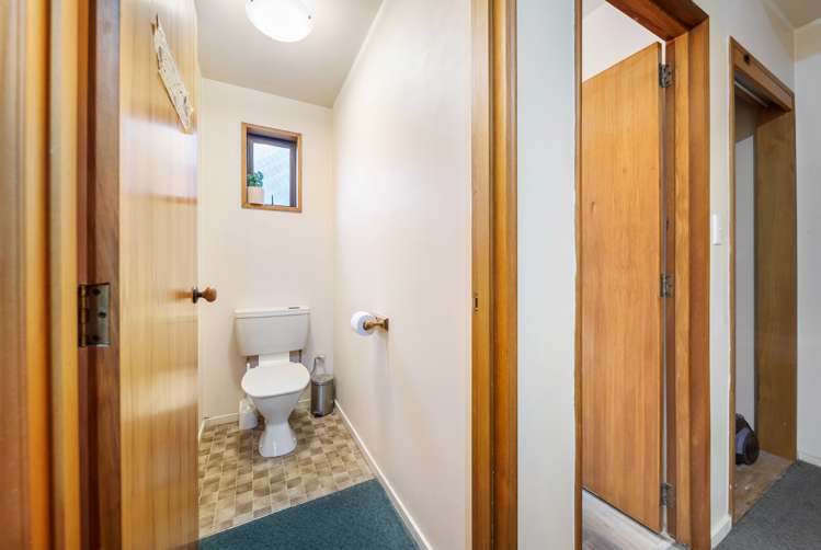 10b Wye Place Fernhill/Sunshine Bay_8