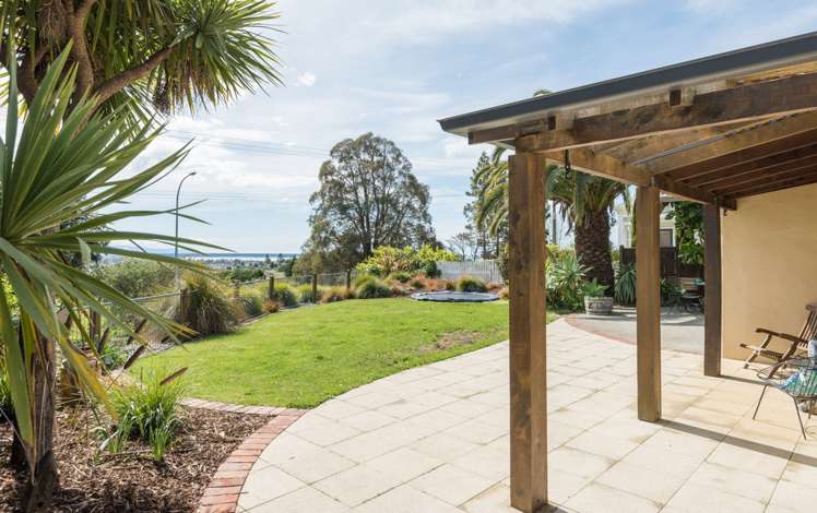 3 Hillplough Heights Richmond_24