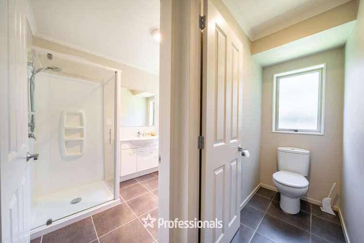 24 Aragon Grove Kingsley Heights_13