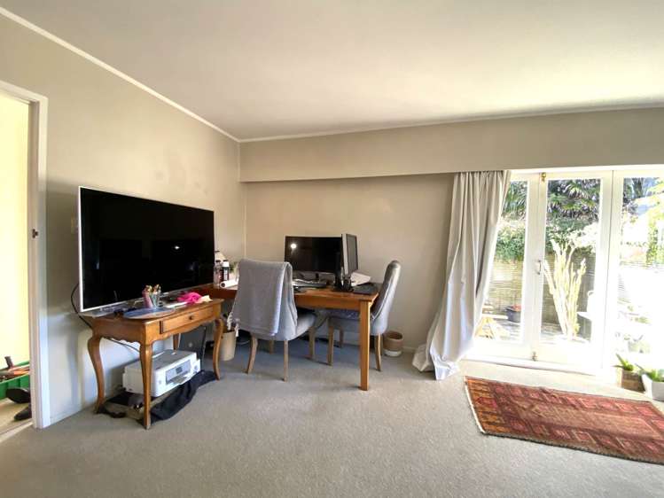 2/8a Belmont Terrace Milford_3