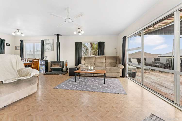 32 Sunningdale Street Wattle Downs_6