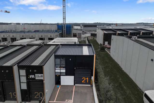 21/74 Westpoint Drive Hobsonville_2