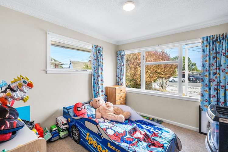 35 Ontario Place Wainoni_12