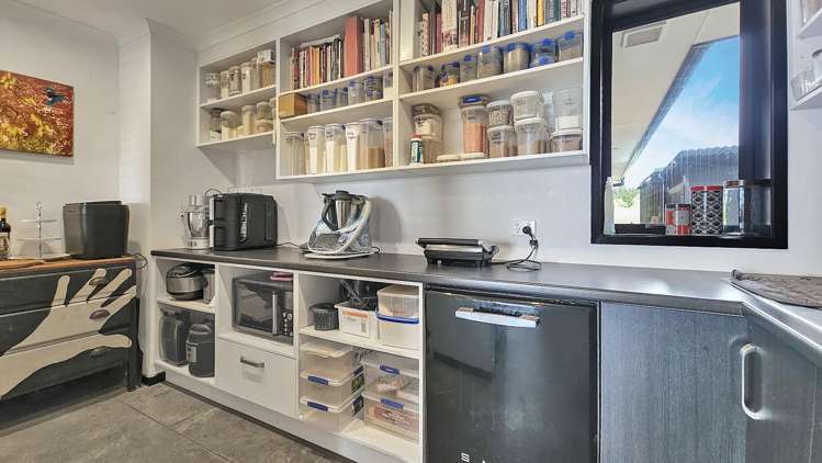 9 Petes Way Lynmore_7