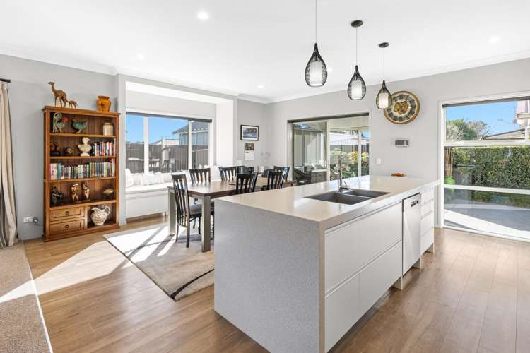 8 Webster Street Westown_5