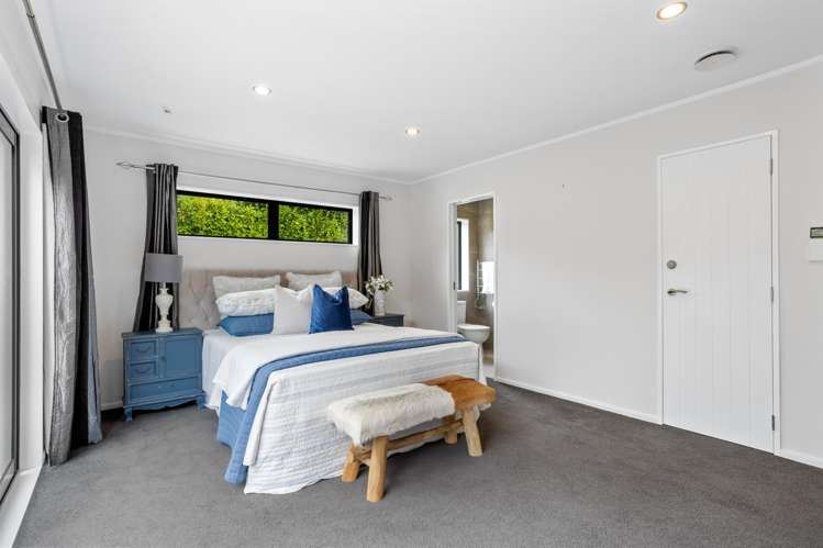 65 Sunny Crescent Huapai_11