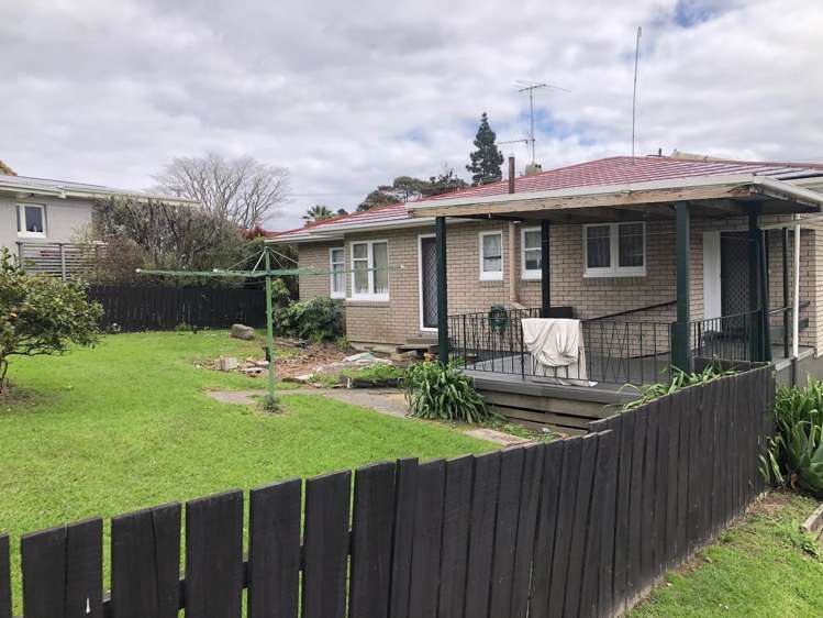 22 Matipo Road Te Atatu Peninsula_1